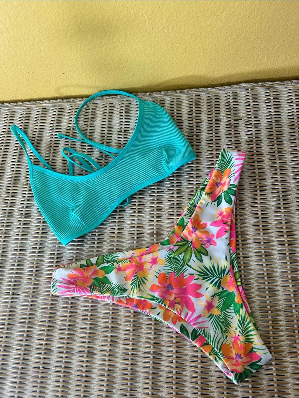 Kulani Kinis Ribbed Bikini Set | Aqua Floral | Size Small | Australian Swimwear